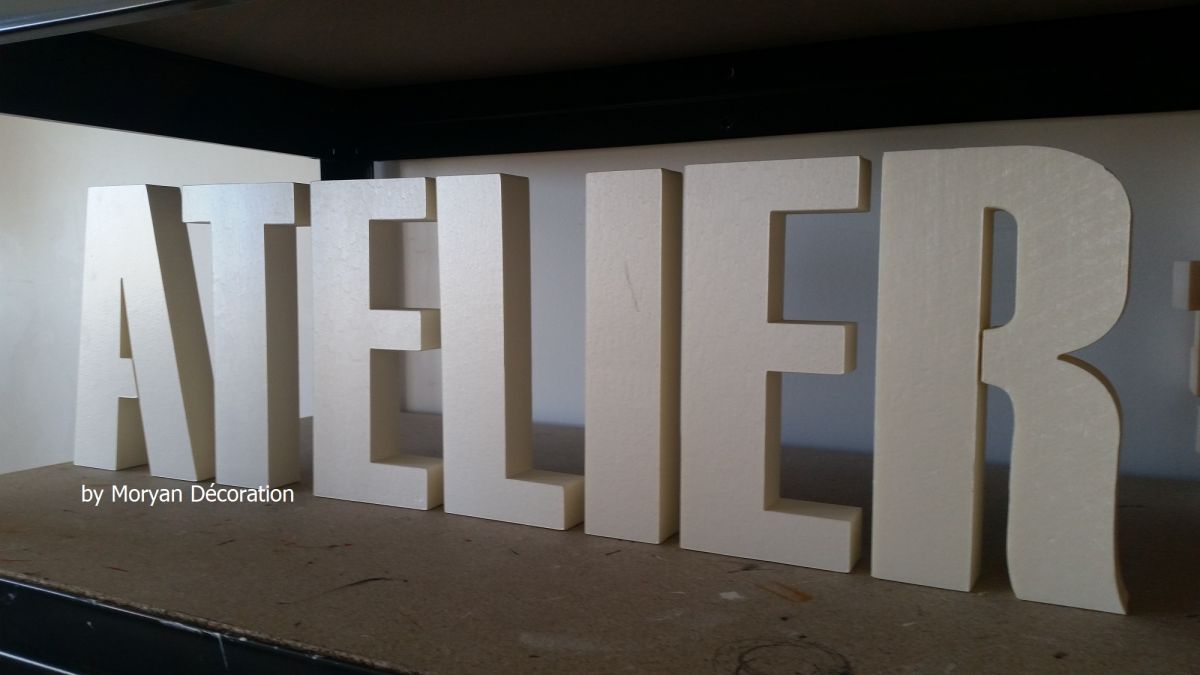 Carta decorativa de poliestireno ATELIER , altura 20 cm