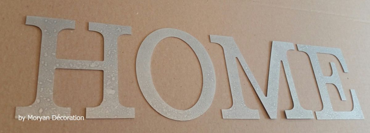 Carta decorativa de zinco HOME 10 cm