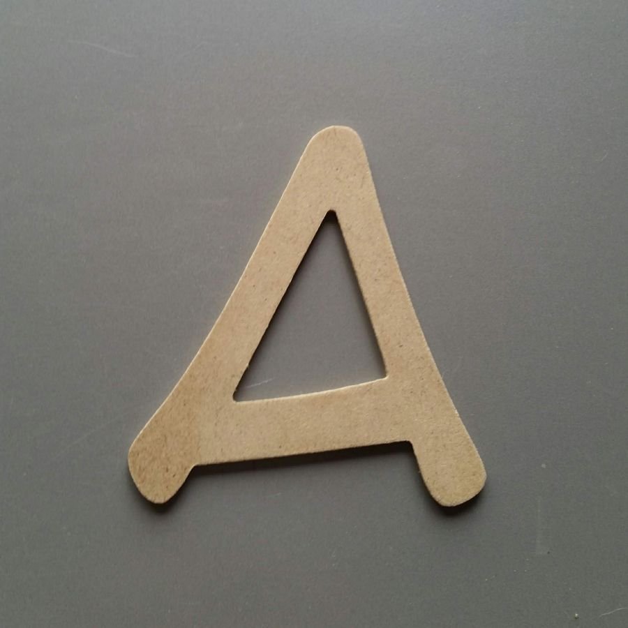 Carta MDF em bruto para pintar o modelo ANIME ACE