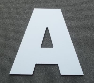 Letra plástica PVC ARIAL PRETO