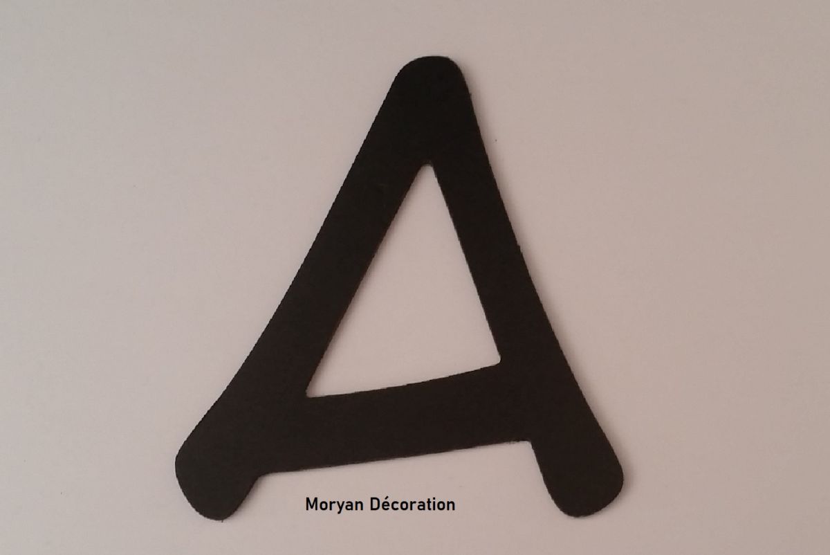 Letra plástica PVC preto ANIME ACE