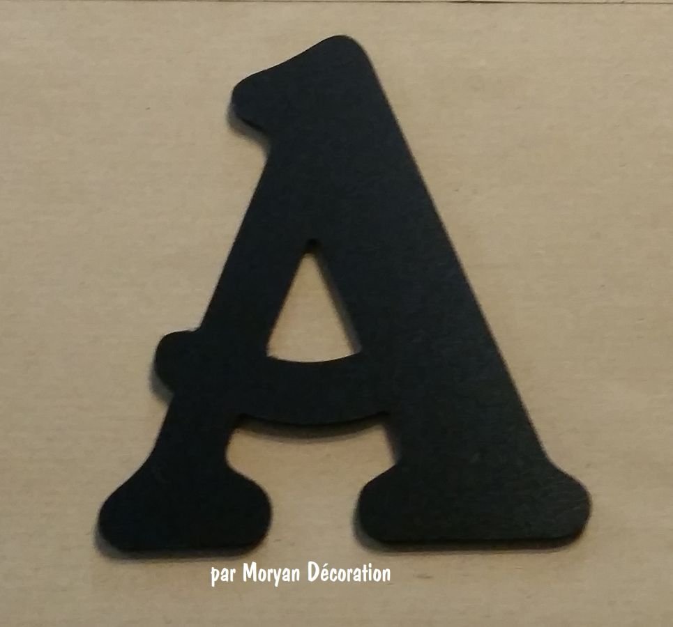 Letra plástica PVC preto BELSHAW