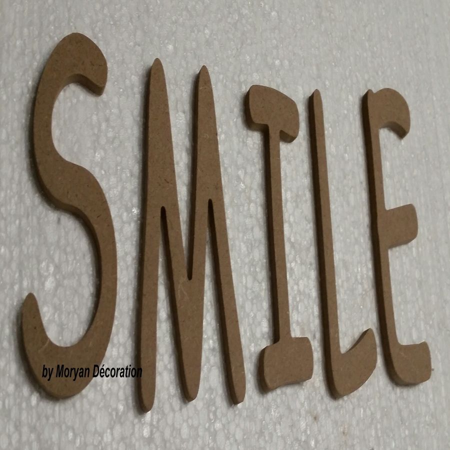 Carta decorativa de madeira SMILE