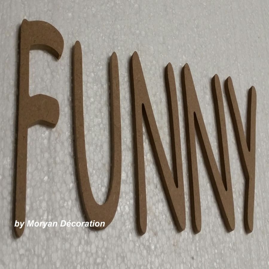 Carta decorativa em madeira FUNNY