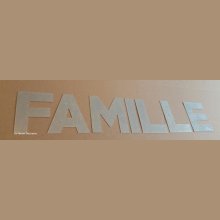 Carta decorativa de zinco FAMILIAR 20 cm